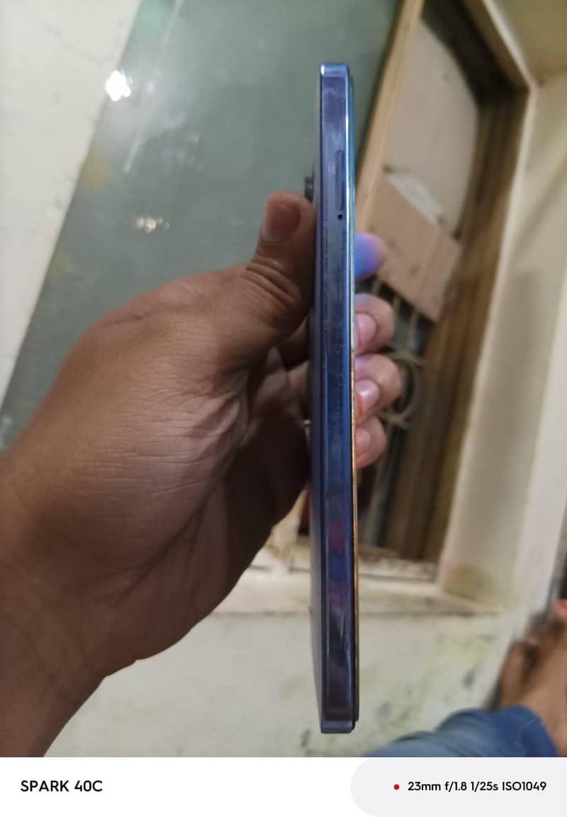 Tecno CAMON 20 2