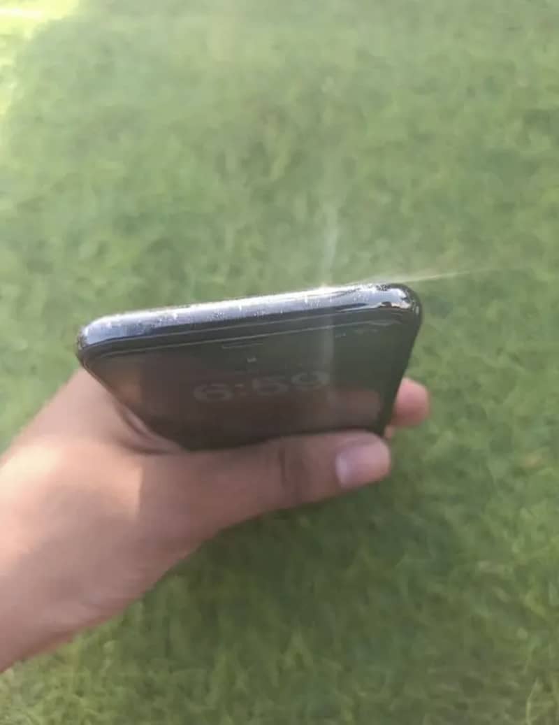 iPhone X Approved 6