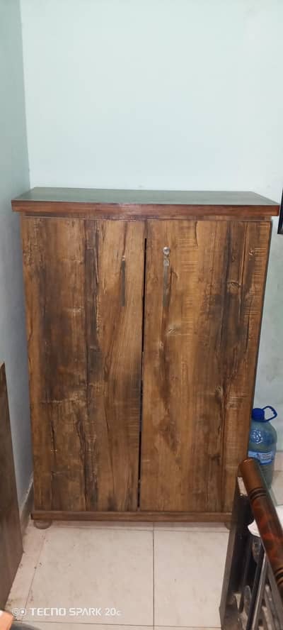 mini wardrobes just like new