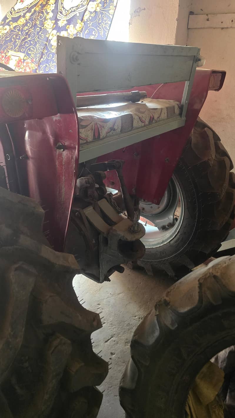 Tractor 4