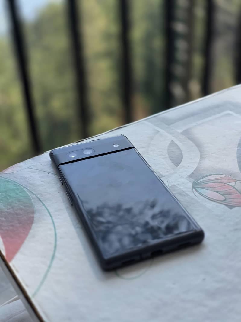 Google Pixel 7a 2