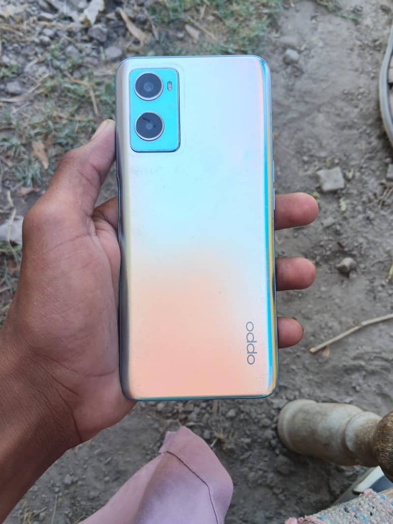 OPPO A96 0