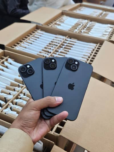 iPhone 15 MDM 128GB only watsapp ajo