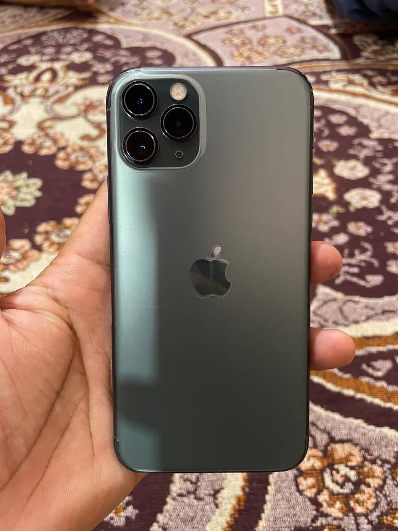 iPhone 11 Pro 1