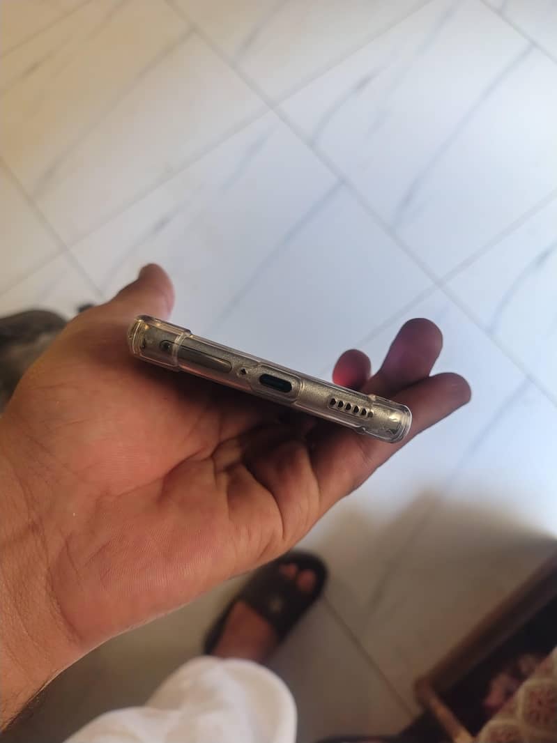 Tecno CAMON 40 11