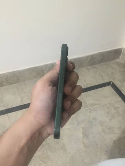 iPhone 13 128GB JV