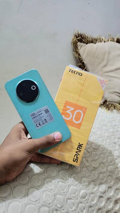 Tecno SPARK 30C