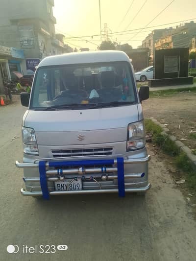 Suzuki Every 2013