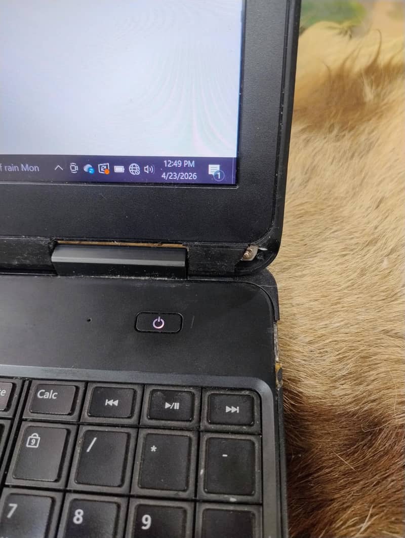 Dell Latitude E5540 6
