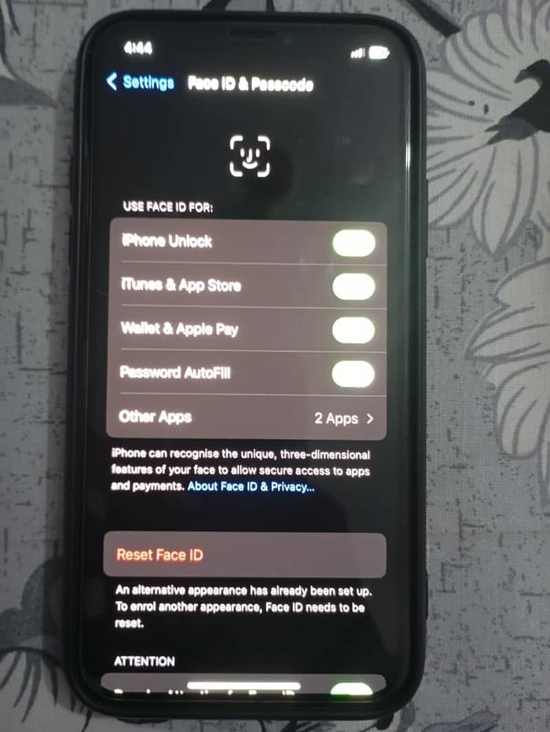 Apple iPhone X 3