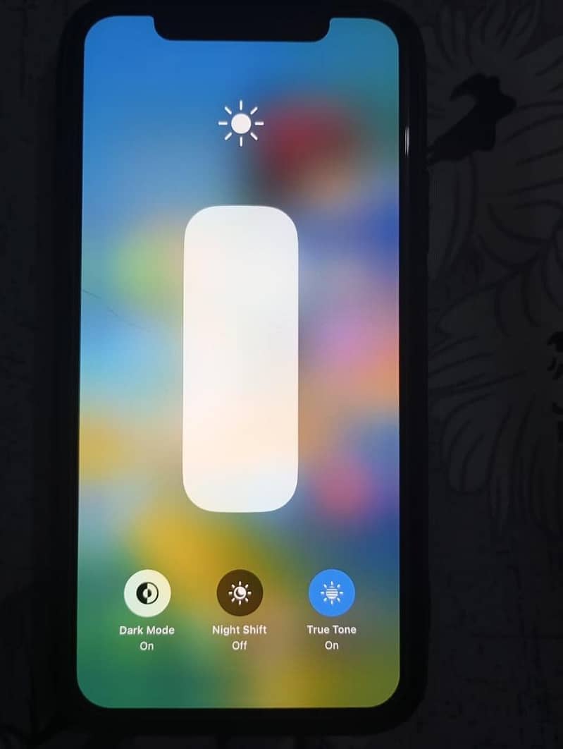 Apple iPhone X 4