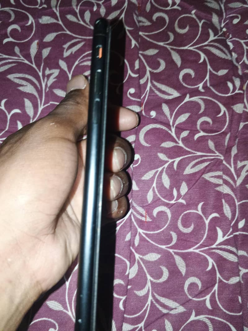 Apple iPhone 7 Plus 2