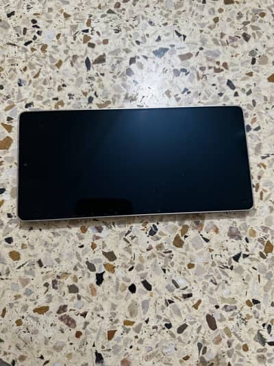 Samsung S25 Ultra Pta Approved 12GB and 512GB with original charger