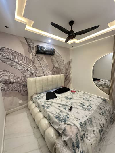 Girls hostel Aprtment for 2 person only for women students