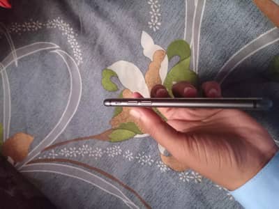 iPhone 8 for Sale - Urgent Selling - Price Slightly Negotiable