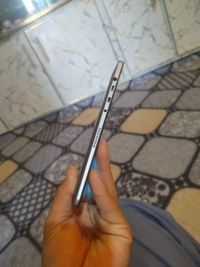 window tab 4 GB RAM