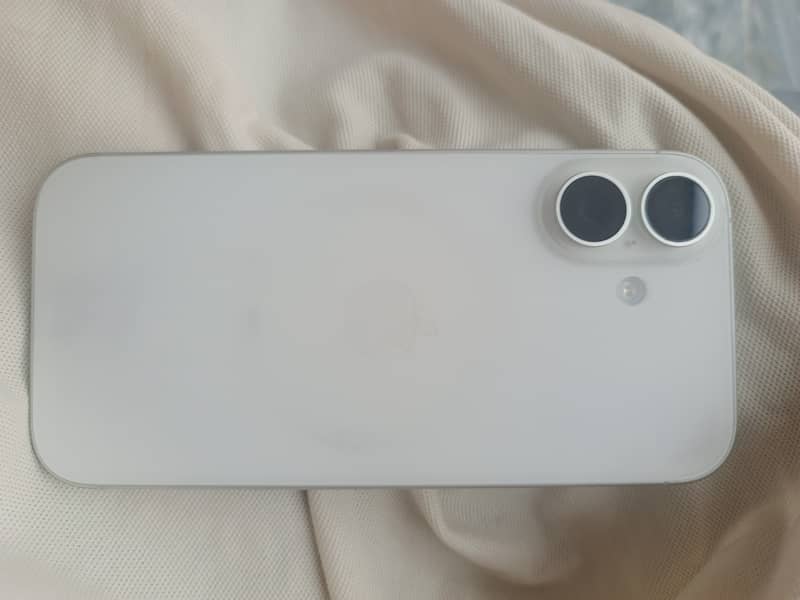 Apple iPhone 17 0