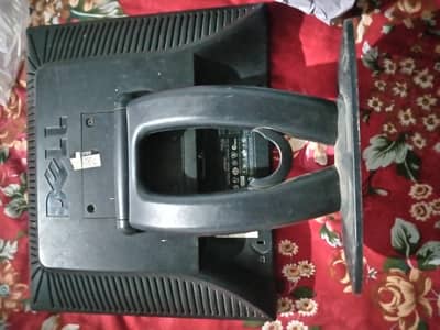 Dell 24 inches LCD monitor ( Good condition)