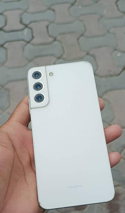 Samsung Mobile S22 Plus