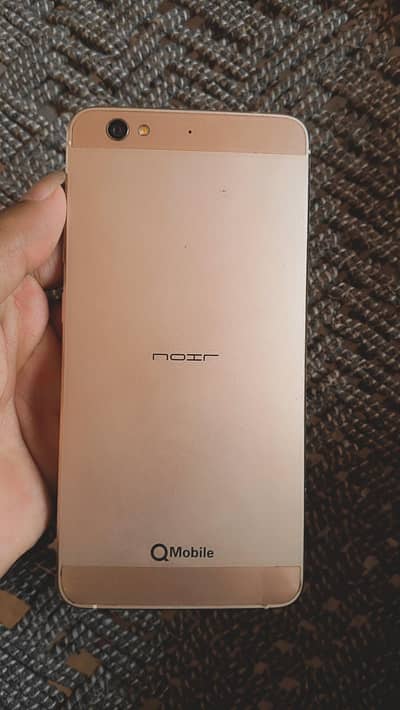 QMobile Noir Z12