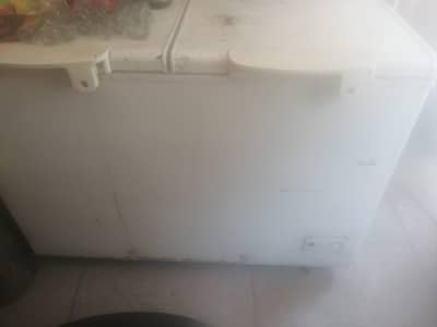 D freezer And fridge