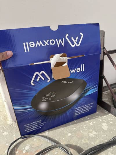 Maxwell UPS Brand New Just 2 Days Use