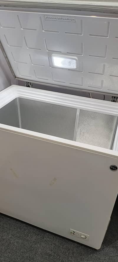 PEL Arctic Deep Freezer - Single Door - White - Used