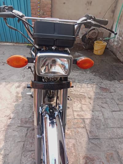 later clear hai03074252214