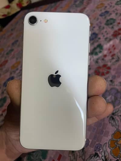 Apple iPhone SE