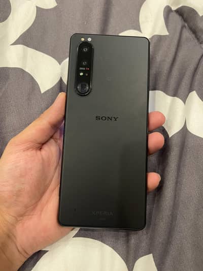 Sony Xperia 1 III (Mark 3) – 12GB RAM / 256GB – Excellent Condition