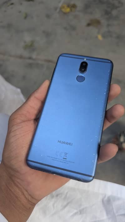 Huawei Mate 10 Lite available in good price