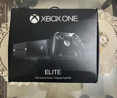 xbox one elite 1tb with special controller