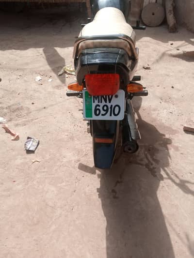 A1 condition Honda pridor CD 100 model 13