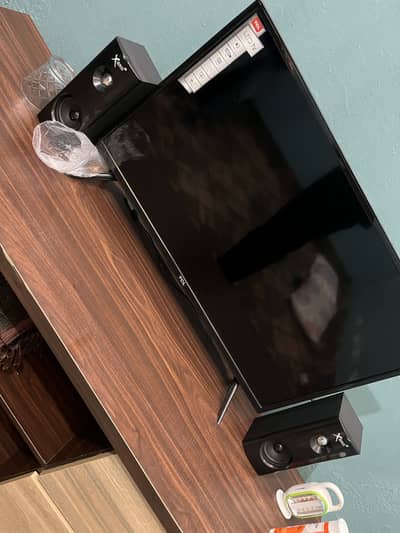 TCL LED