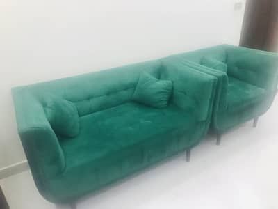 6 seater sofa set,urgent sale