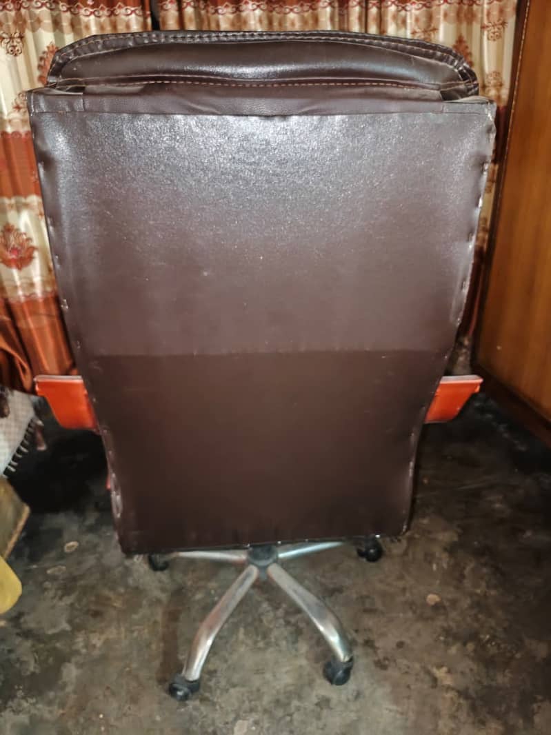 computer chair 1