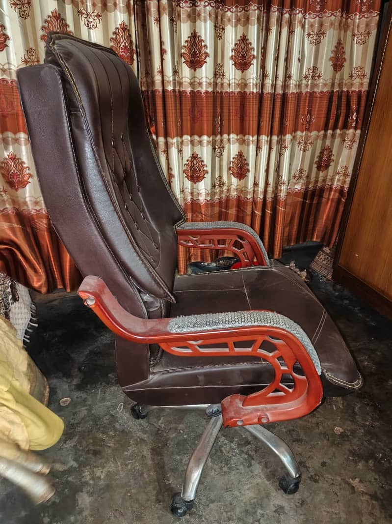 computer chair 2