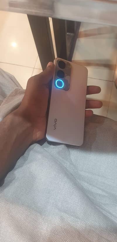 Vivo Y19s