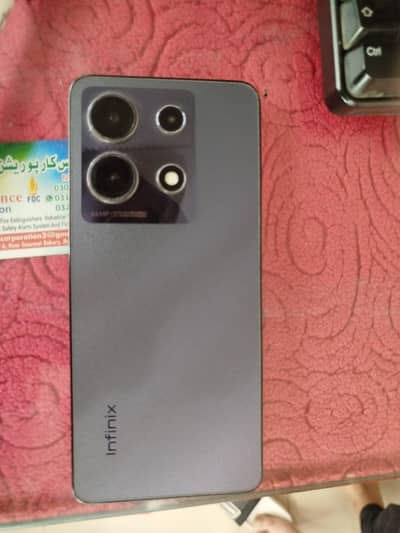 Infinix Note 30