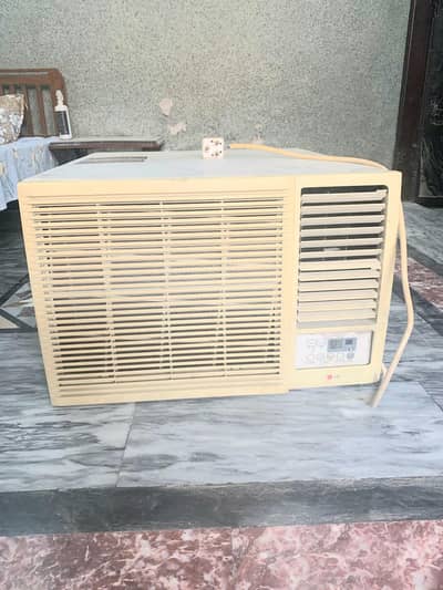 LG 1.5 Ton Window AC for Sale (Excellent Cooling Condition)