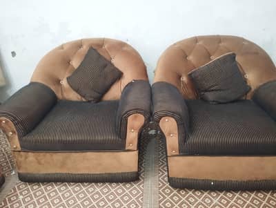 5 seater Comfortable Sofa set
