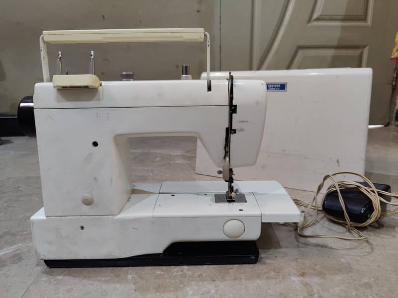 sewing machine 0