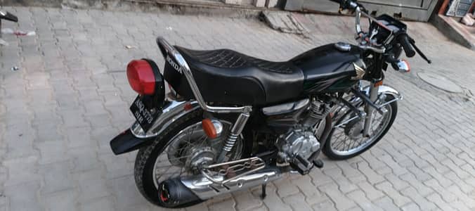 Honda CG 125 2023