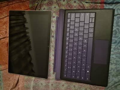 Microsoft Pro 6 i5 8th generation 8350U ,8Gb ram ,256gb ssd ,touch scr