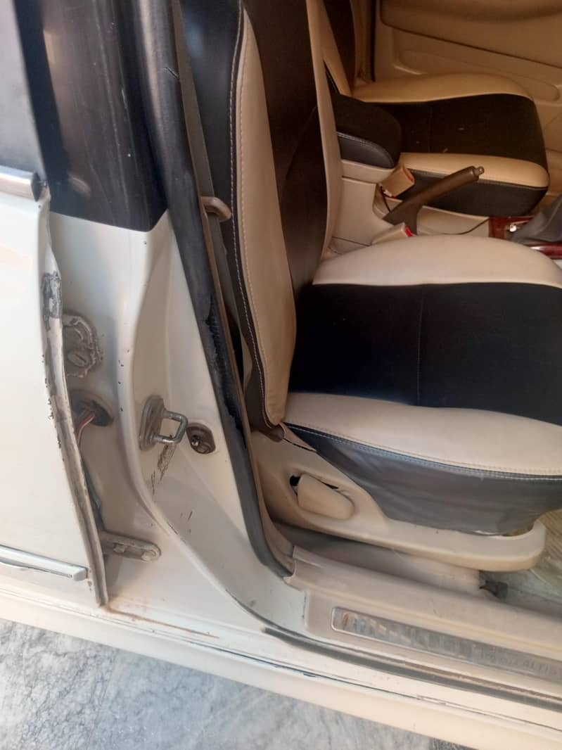 2d saloon 5