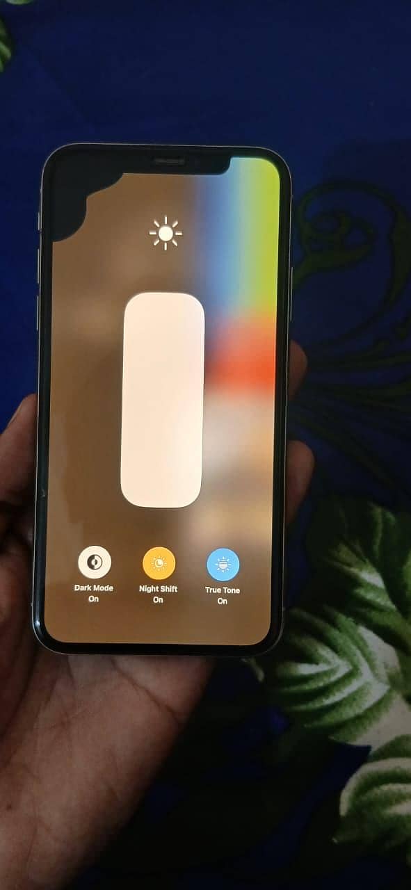 Apple iPhone X 0