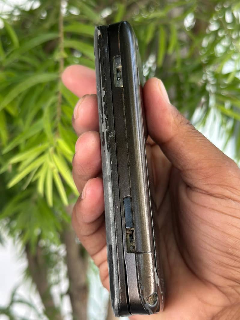 Nokia E90 8