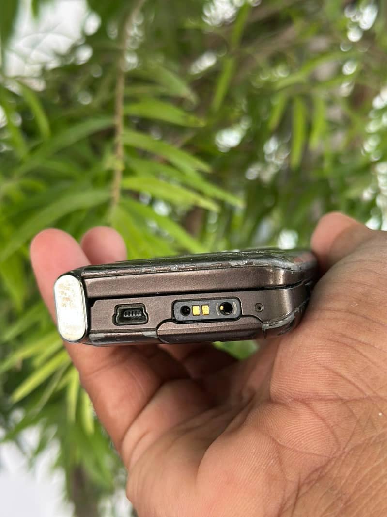 Nokia E90 9