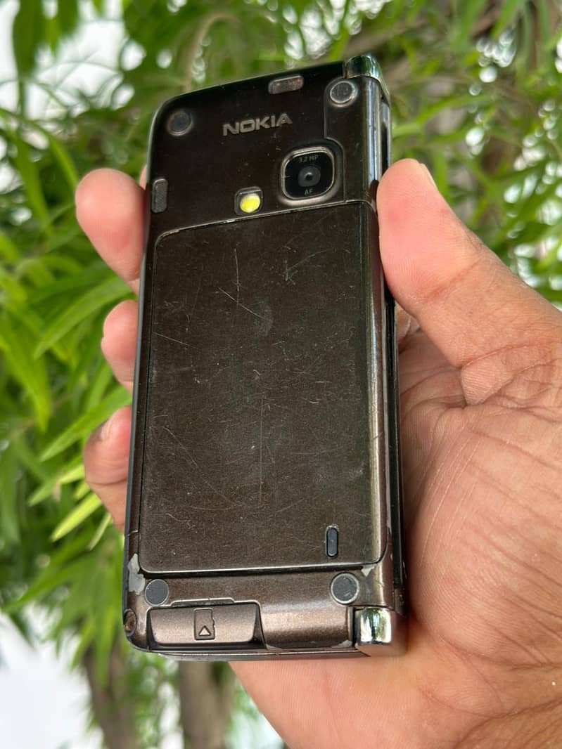 Nokia E90 11