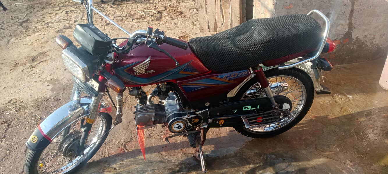 بالکل نیو کنڈیشن 0